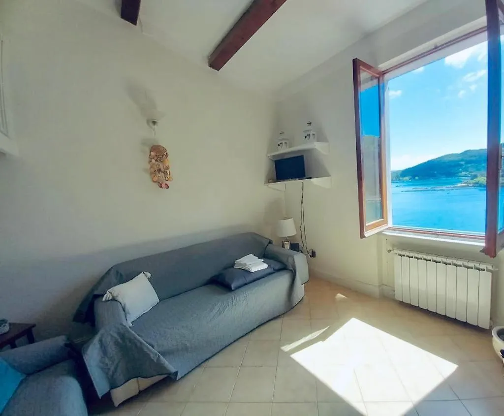 Vittoria 19 Apartment Porto Venere Italy