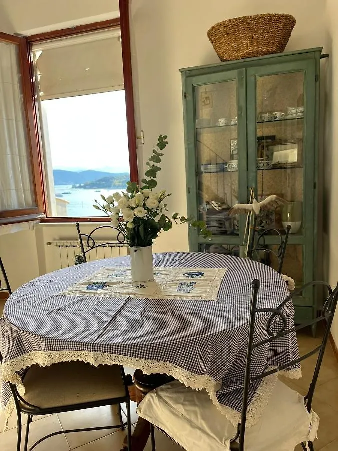 Vittoria 19 Apartment Porto Venere Italy